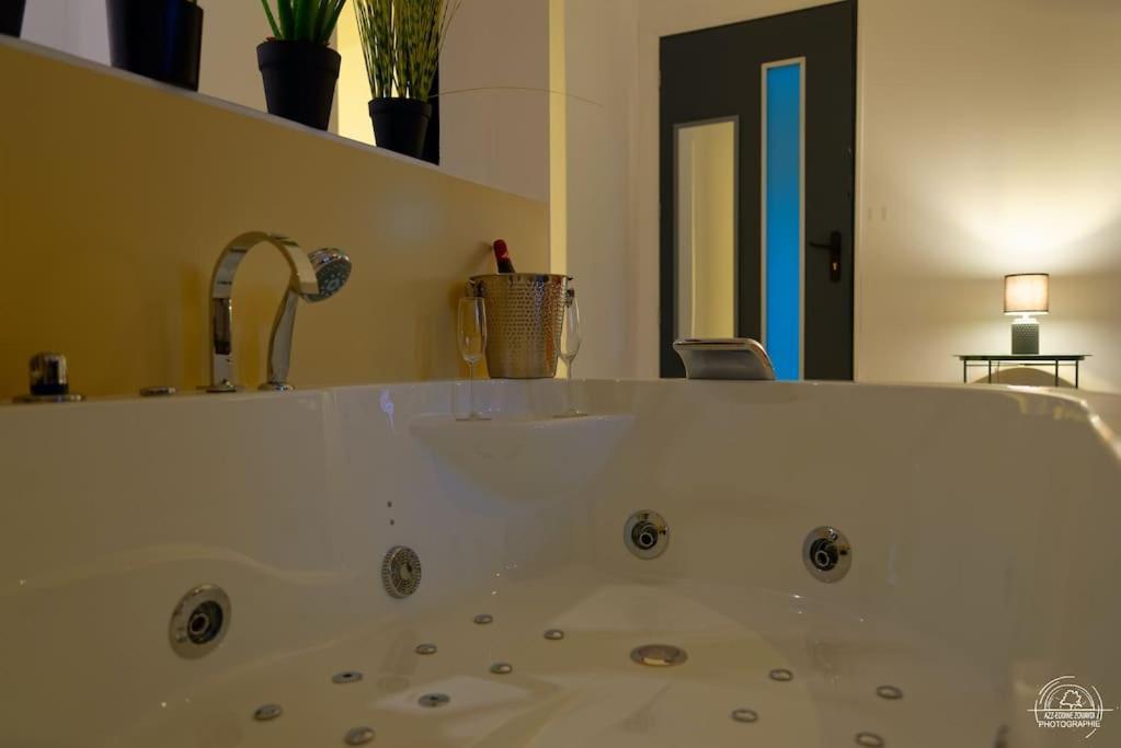 Suite Le Cocoon & Spa By Nancyintimelounge Dış mekan fotoğraf